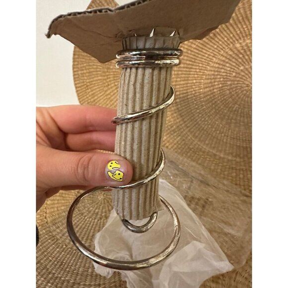 Mini Floating Candle decor - Picture 2 of 12